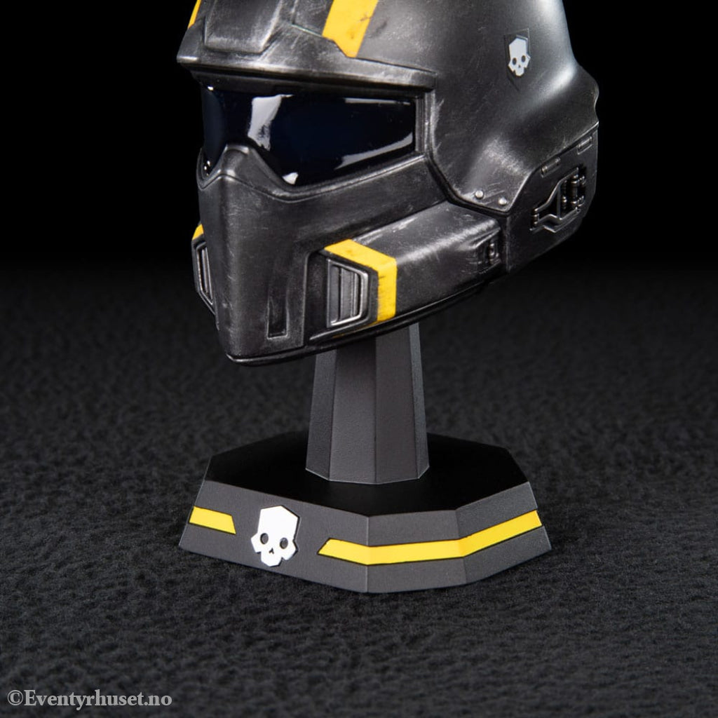 Helldivers 2 Replica 1/4 B-01 Tactical Helmet 11 cm Fashion & Accessories