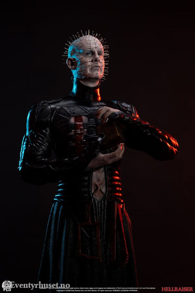 Hellraiser Statue 1/3 Pinhead 79 cm Collectibles