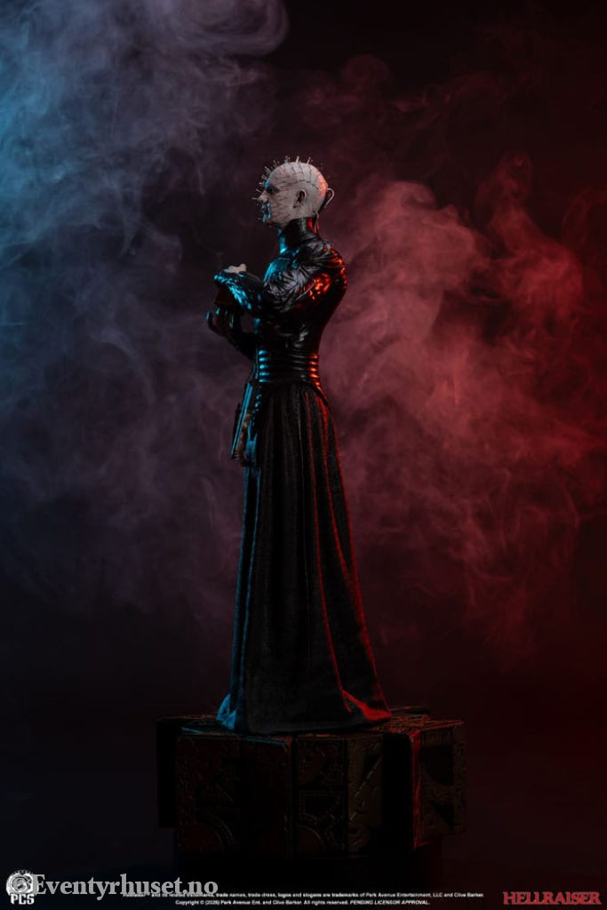 Hellraiser Statue 1/3 Pinhead 79 cm Collectibles