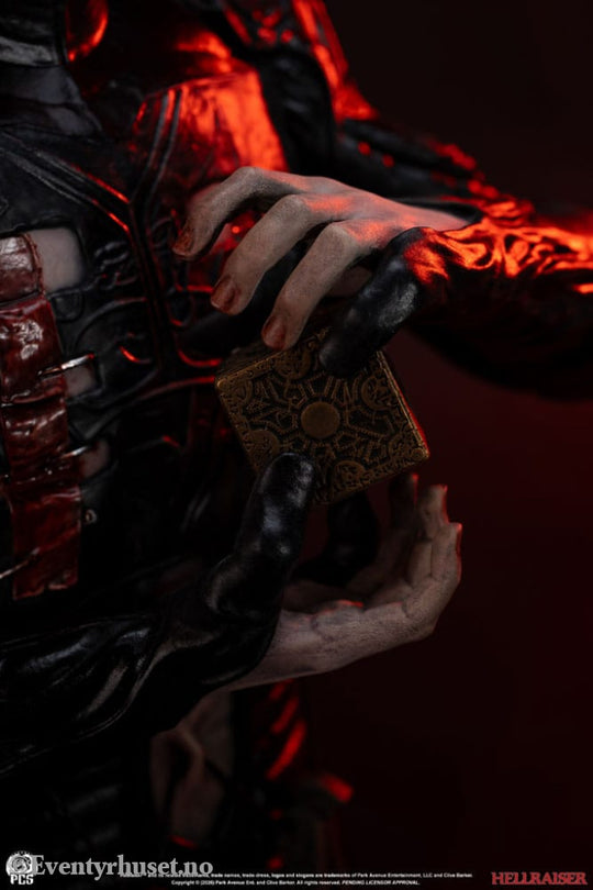 Hellraiser Statue 1/3 Pinhead 79 cm Collectibles