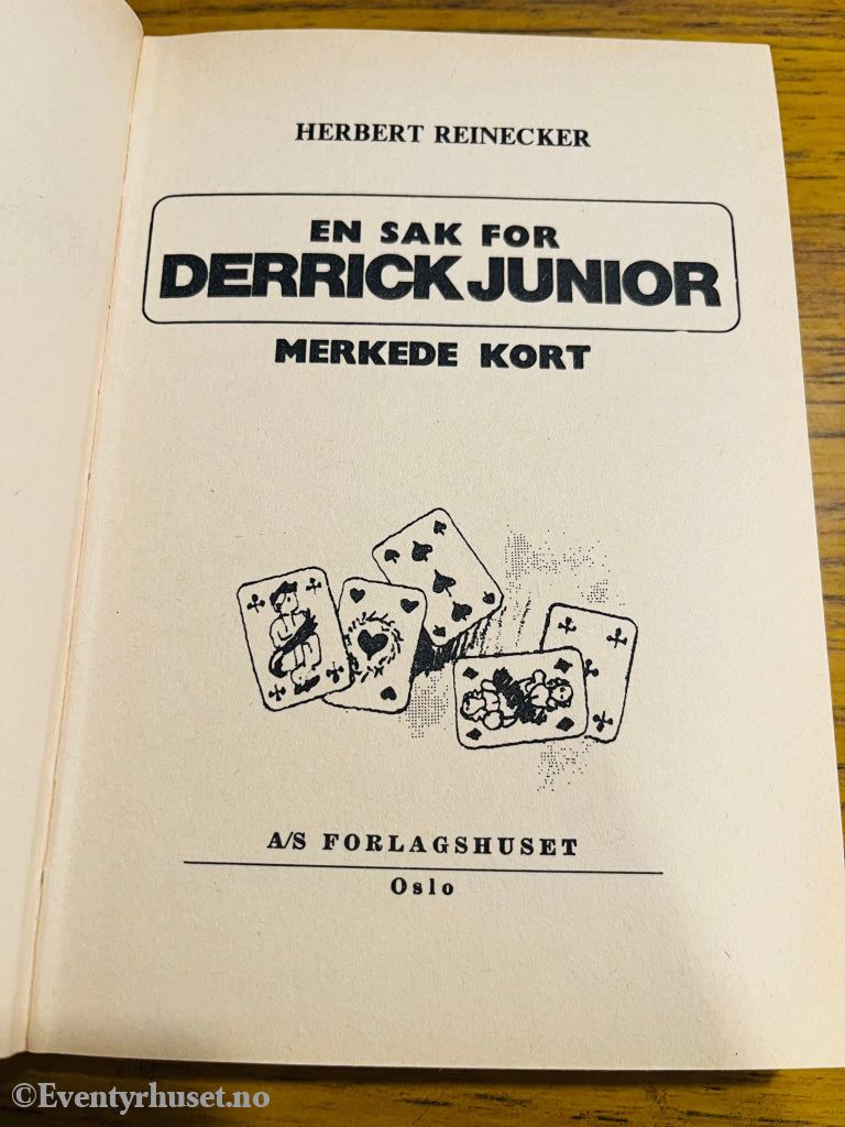 Herbert Reinecker. 1980. Derrick junior: Merkede kort. Bok.