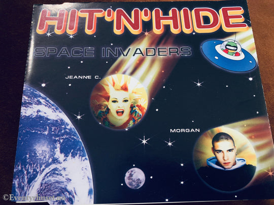 Hit'n'Hide'. Space Invaders. 1998. CD.