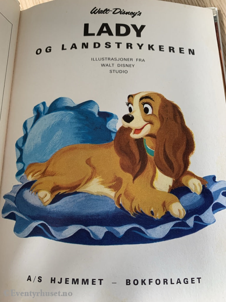 Hjemmets Småbokserie Nr. 10. Disney. 1975. Lady Og Landstrykeren. Fortelling