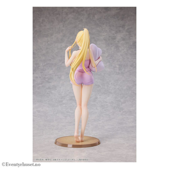 Hokkaido Gals Are Super Adorable! PVC Statue 1/6 Minami Fuyuki Pajama Ver. 27 cm Manga & Anime
