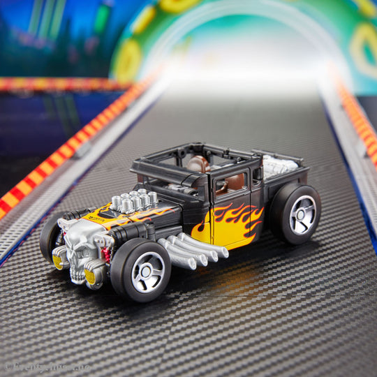 Hot Wheels x Transformers Action Figure Bone Shaker 12 cm. Mint In Sealed Box (MISB)! Actionfigur