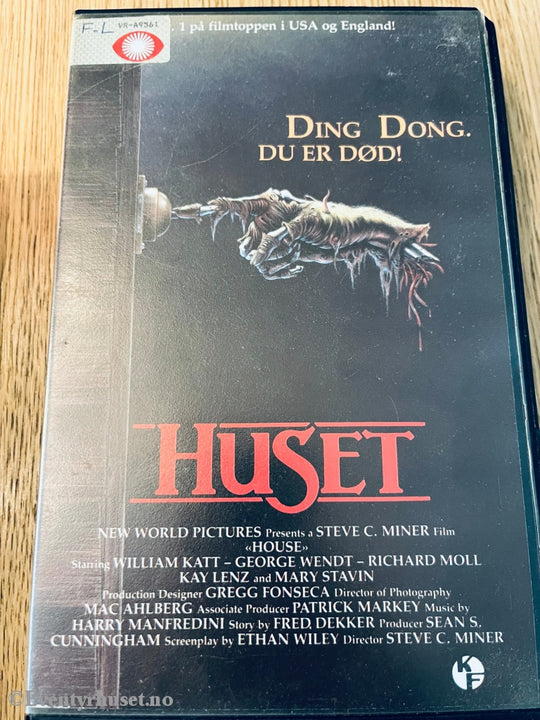 Huset. 1985. Vhs Big Box.