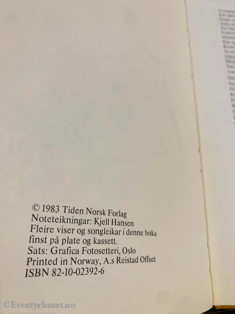 Ingebrigt Davik & Vivian Zahl Olsen. 1983. I Solskinn Og Sølevær. Fortelling