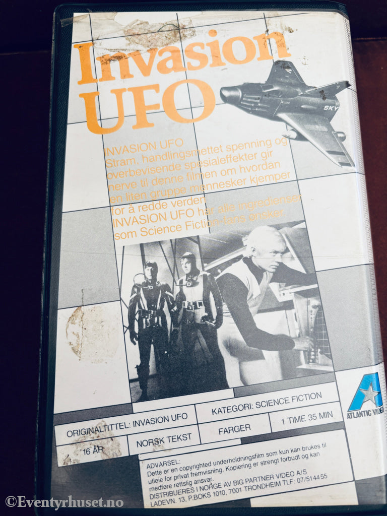 Invasjon UFO. 1974. VHS Big Box. VHS Big Box