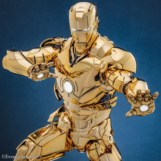 Iron Man Movie Masterpiece Diecast Action Figure 1/6 Iron Man Mark III (Gold Color Version) Hot Toys Exclusive 33 cm