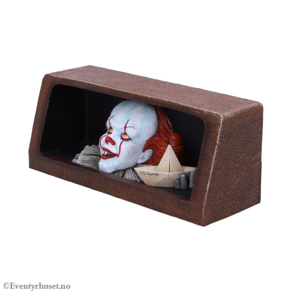 It Figure Pennywise Drain 8 cm Collectibles