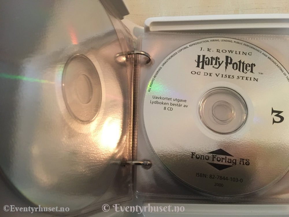 J. K. Rowling. 2000. Harry Potter Og De Vises Stein. Lydbok På 8 X Cd.