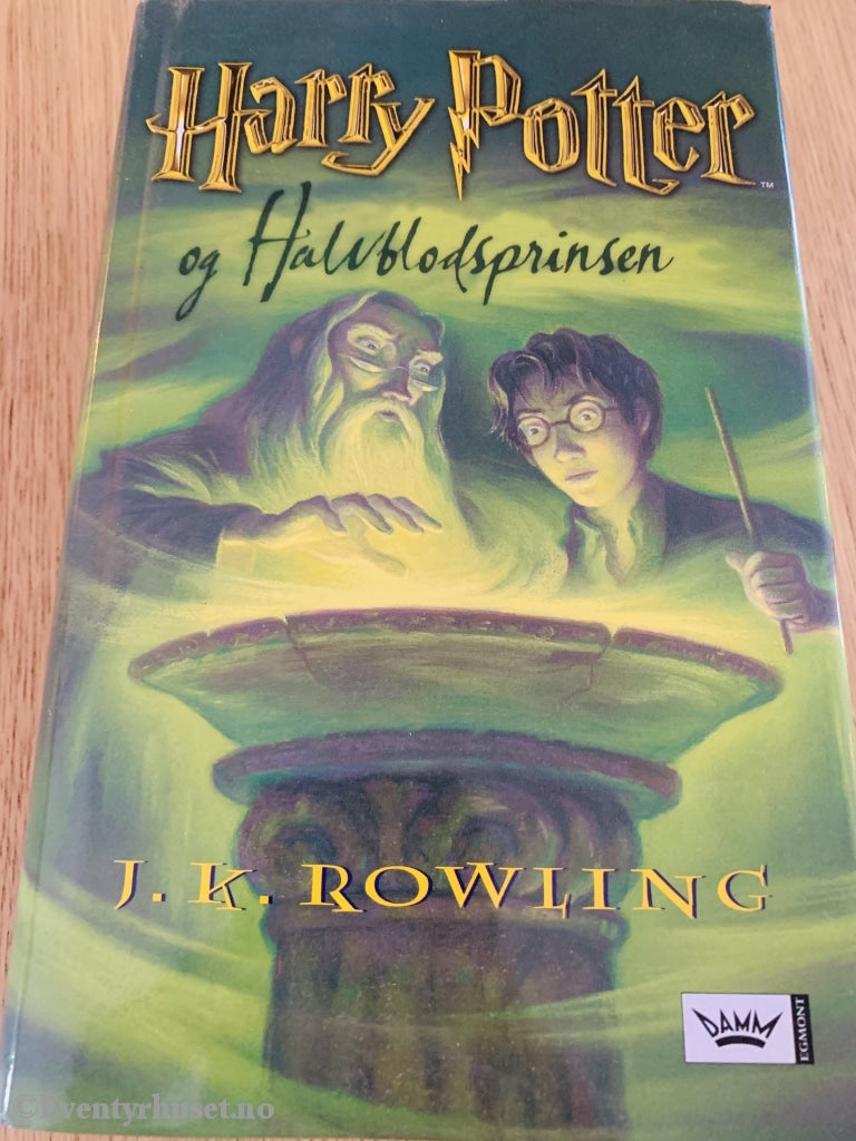 J. K. Rowling. 2005. Harry Potter Og Halvblodsprinsen. Fortelling