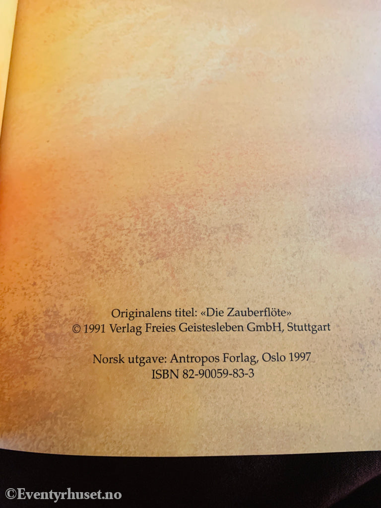 Jakob Streit. Tryllefløyten. 1997. Bok.