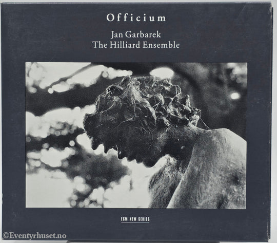 Jan Garbarek & The Hilliard Ensemble. 1994. Officium. CD.