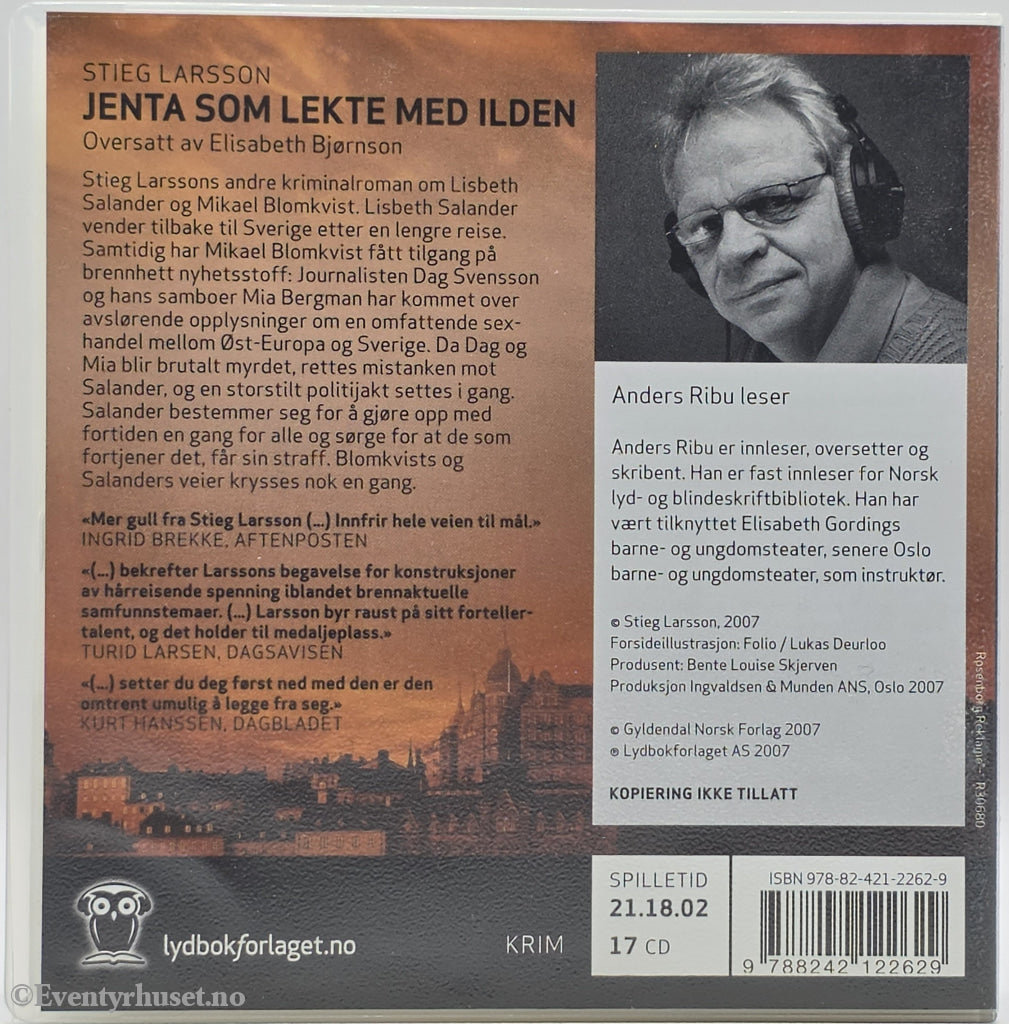 Jenta som lekte med ilden – Stieg Larsson . Lydbok på CD.