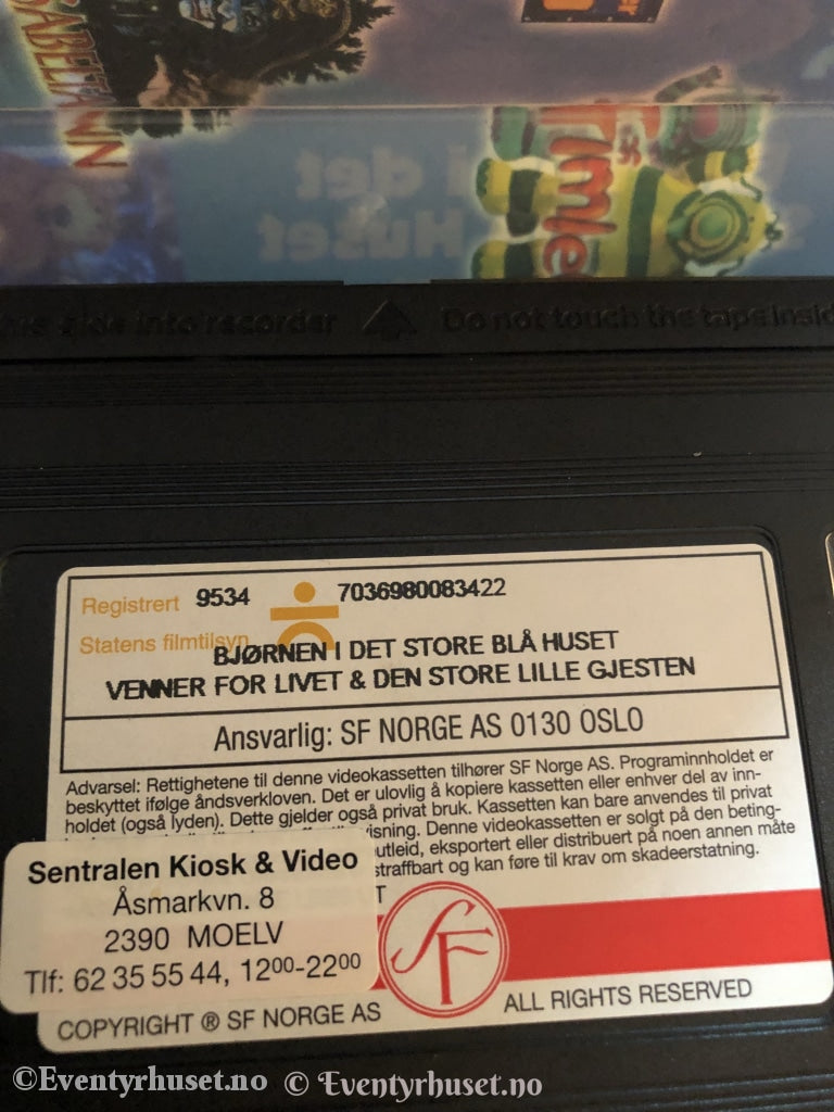 Bjørnen I Det Store Blå Huset. Form & Farge. 1999. Vhs. Vhs