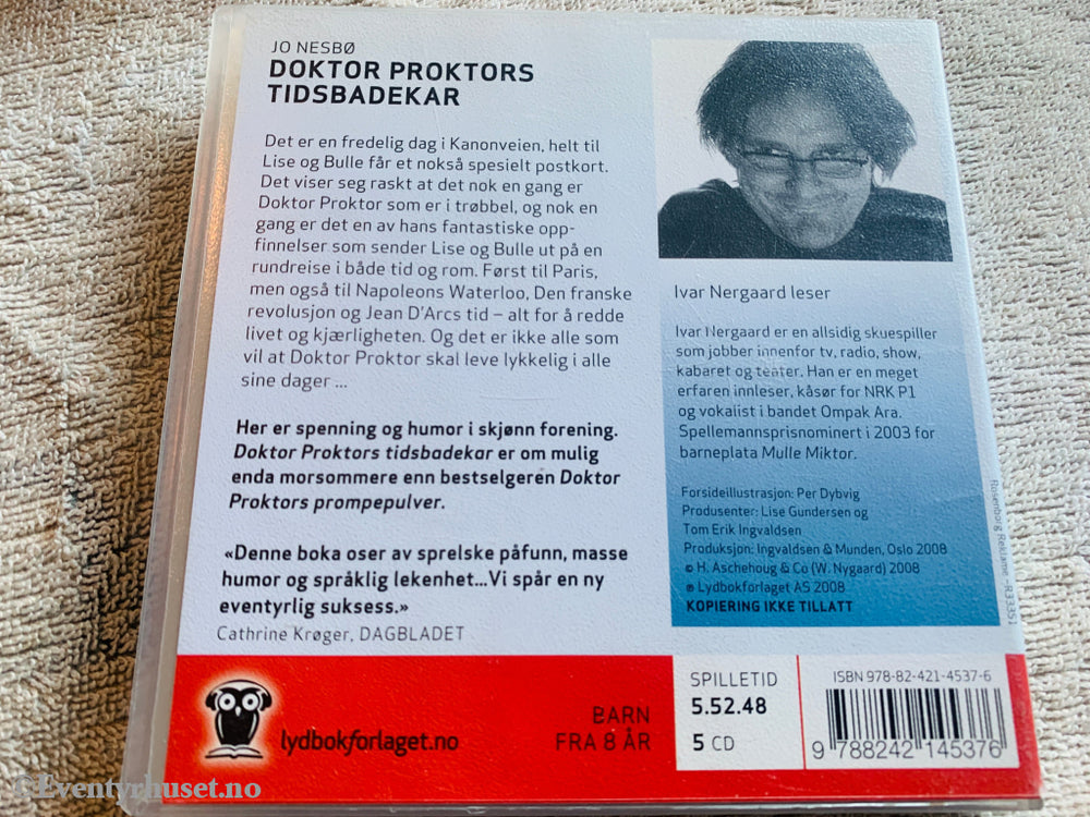 Jo Nesbø. 2008. Doktor Proktors tidsbadekar. Lydbok på CD.