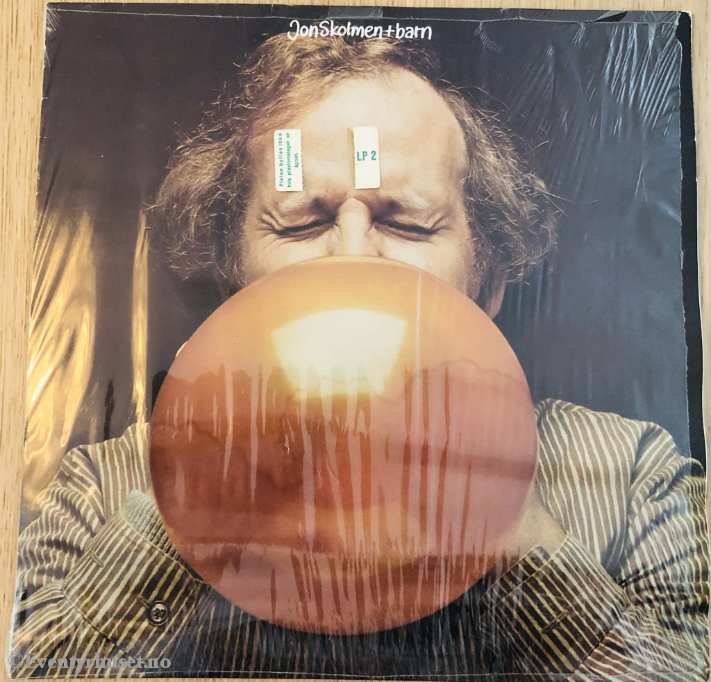 Jon Skolmen + Barn = Sant. 1977. Lp. Fortsatt I Delvis Plast. Lp Plate