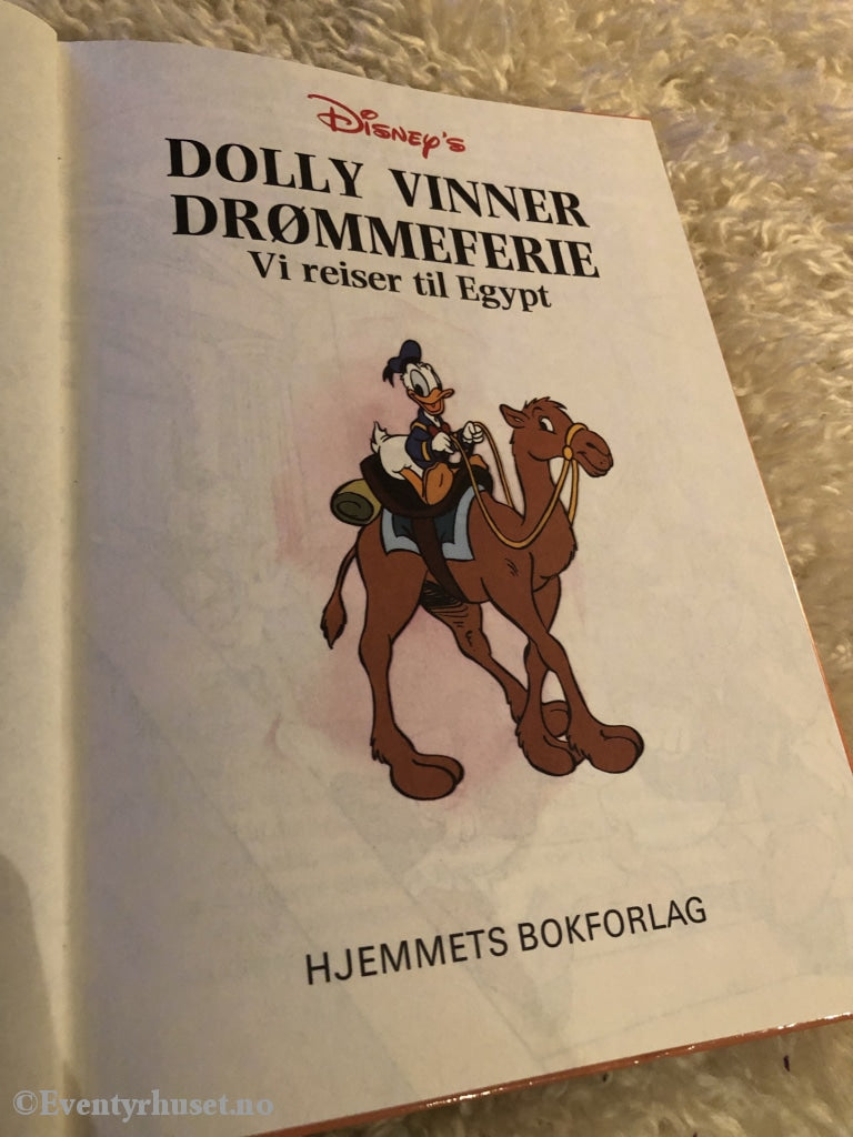 Jorden Rundt Med Disneys Beste. 1994. Dolly Vinner Drømmeferie. Vi Reiser Til Egypt. Fortelling