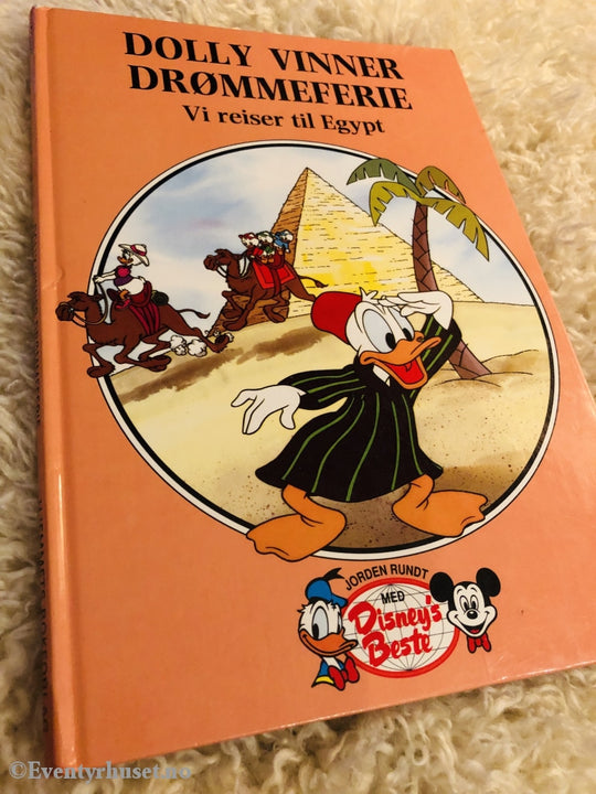 Jorden Rundt Med Disneys Beste. 1994. Dolly Vinner Drømmeferie. Vi Reiser Til Egypt. Fortelling