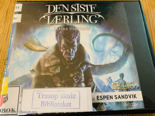 Joseph Delaney. Den siste lærling: Slisks historie. 2011. Lydbok på CD.