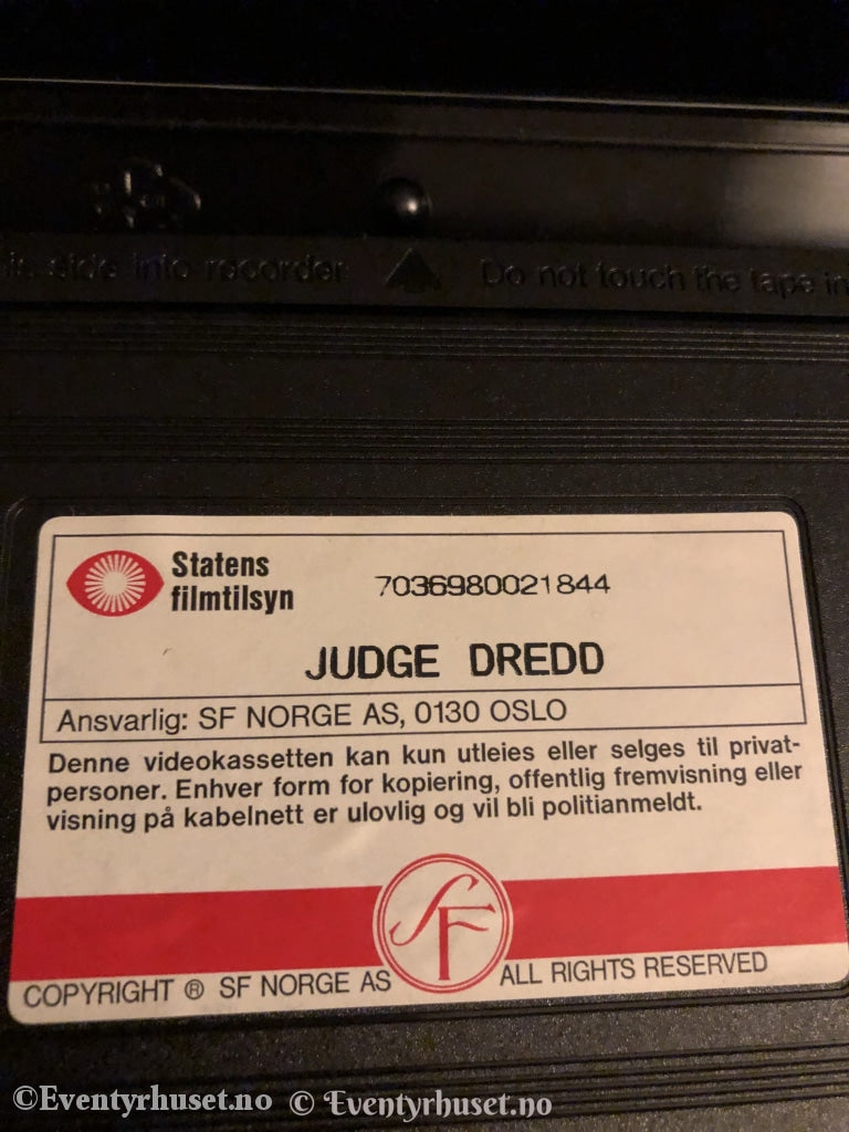 Judge Dredd. 1995. Vhs. Vhs