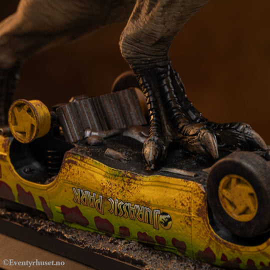 Jurassic Park Icons Statue T-Rex Attack 15 cm Collectibles