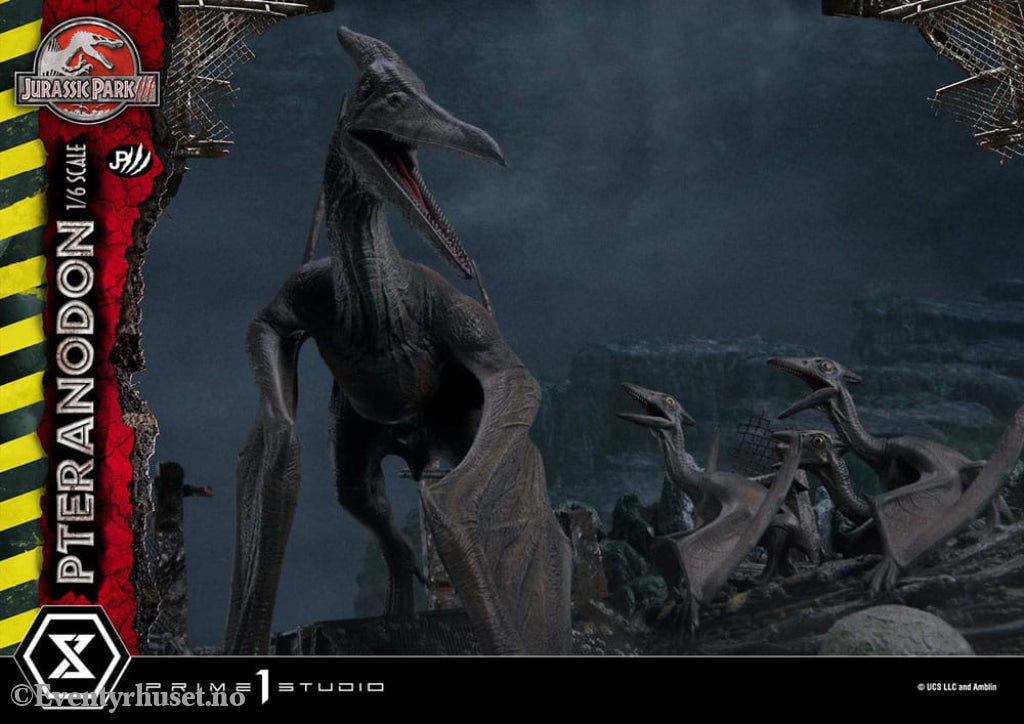 Jurassic Park III Legacy Museum Collection Statue 1/6 Pteranodon 68 cm Collectibles