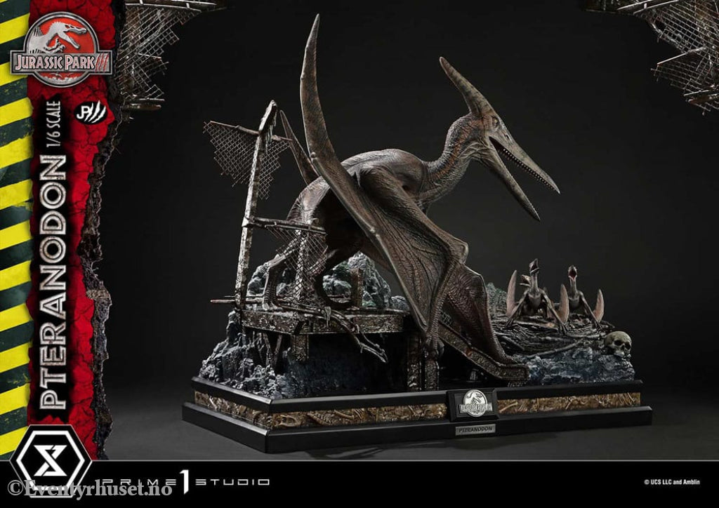 Jurassic Park III Legacy Museum Collection Statue 1/6 Pteranodon 68 cm Collectibles