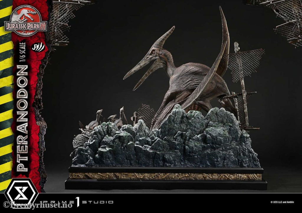 Jurassic Park III Legacy Museum Collection Statue 1/6 Pteranodon 68 cm Collectibles