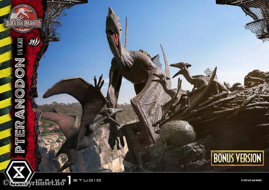 Jurassic Park III Legacy Museum Collection Statue 1/6 Pteranodon Bonus Version 68 cm Collectibles