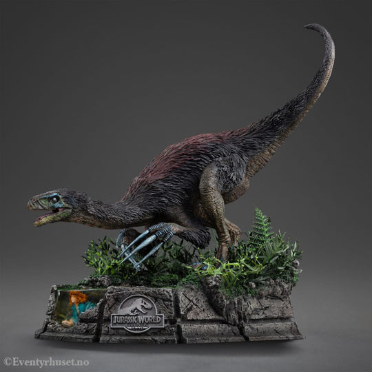 Jurassic World: Dominion Demi Art Scale Statue 1/20 Therizinosaurus 29 cm Collectibles