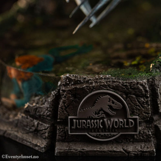 Jurassic World: Dominion Demi Art Scale Statue 1/20 Therizinosaurus 29 cm Collectibles