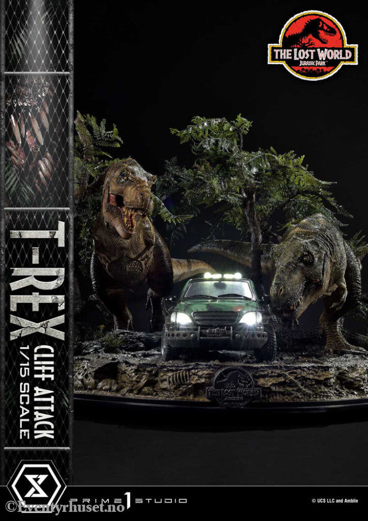 Jurassic World: The Lost World Statue 1/15 T-Rex Cliff Attack 53 cm Collectibles