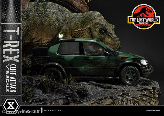 Jurassic World: The Lost World Statue 1/15 T-Rex Cliff Attack 53 cm Collectibles