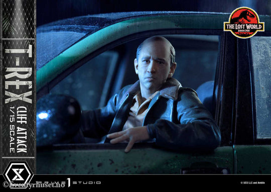 Jurassic World: The Lost World Statue 1/15 T-Rex Cliff Attack 53 cm Collectibles