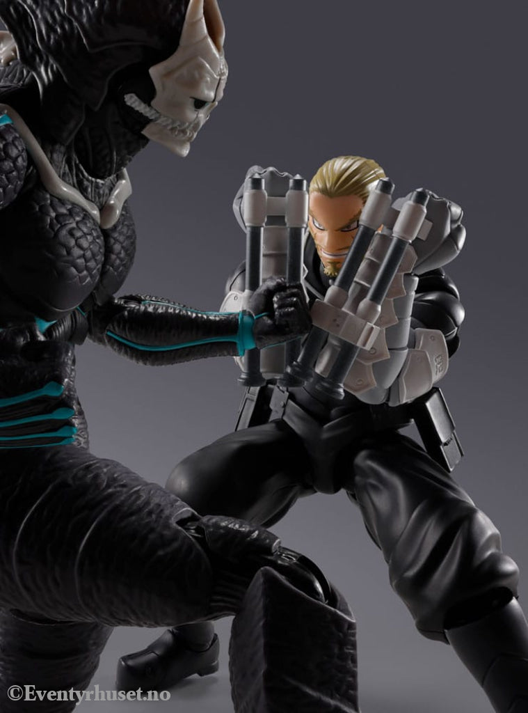 Kaiju No. 8 S.H.Figuarts Action Figure Isao Shinomiya 17 cm Manga & Anime