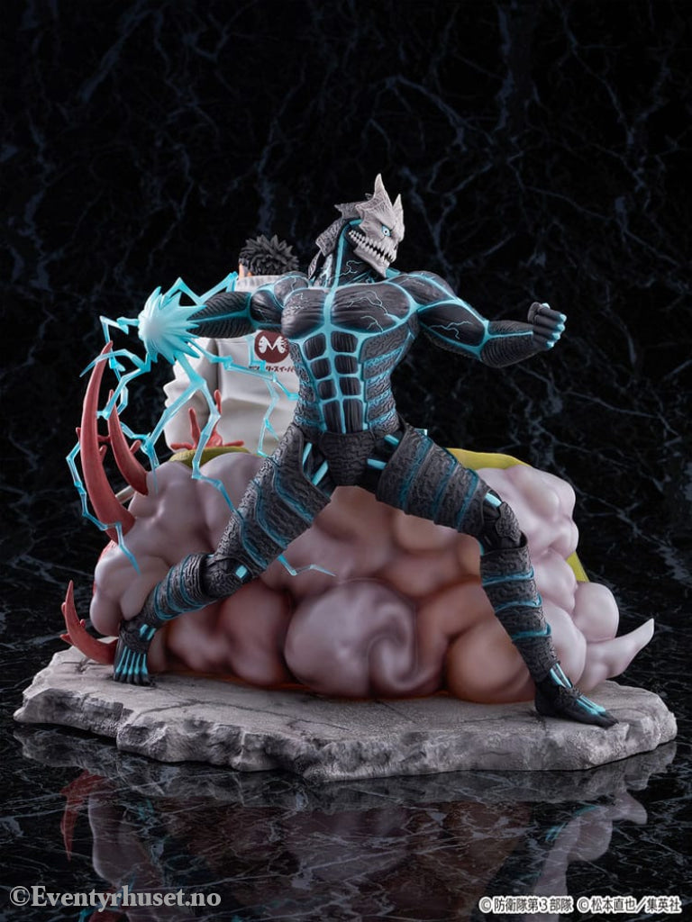 Kaiju No.8 SHIBUYA SCRAMBLE FIGURE PVC Statue 1/7 Kaiju No.8 & Kafka Hibino 29 cm Manga & Anime