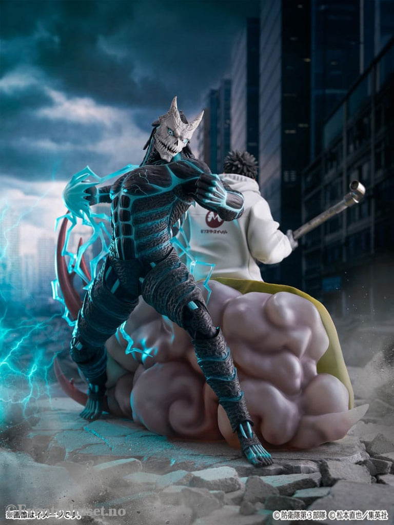 Kaiju No.8 SHIBUYA SCRAMBLE FIGURE PVC Statue 1/7 Kaiju No.8 & Kafka Hibino 29 cm Manga & Anime