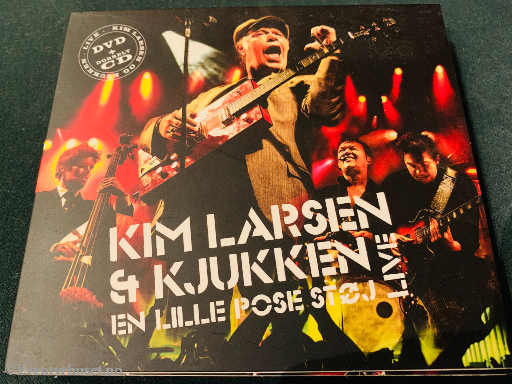 Kim Larsen & Kjukken - En Lille Pose Støj Live. 2007. CD.