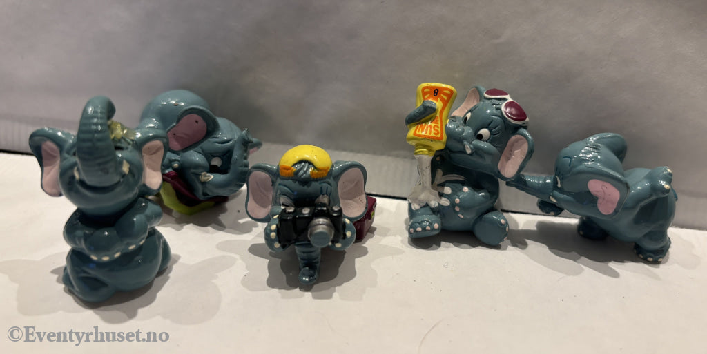 Kinder Surprise: Elephantos / Elephants on Beach (1995)