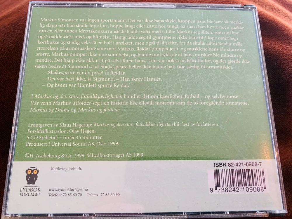 Klaus Hagerup. Markus og den store fotballkjærligheten. Lydbok på CD.
