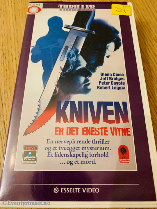 Kniven Er Det Eneste Vitne. 1985. Vhs. Vr-Klistremerke! Vhs