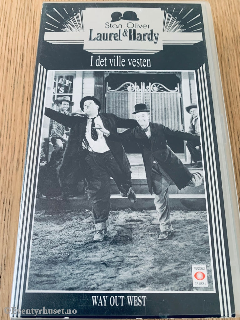 Laurel & Hardy - I Det Ville Vesten. 1937. Vhs. Vhs