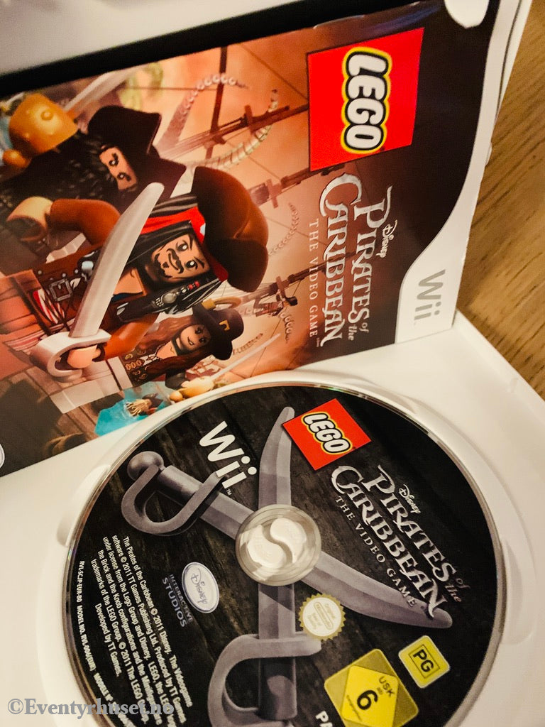 Lego Disney Pirates Of The Caribbean Video Game. Nintendo Wii. Wii