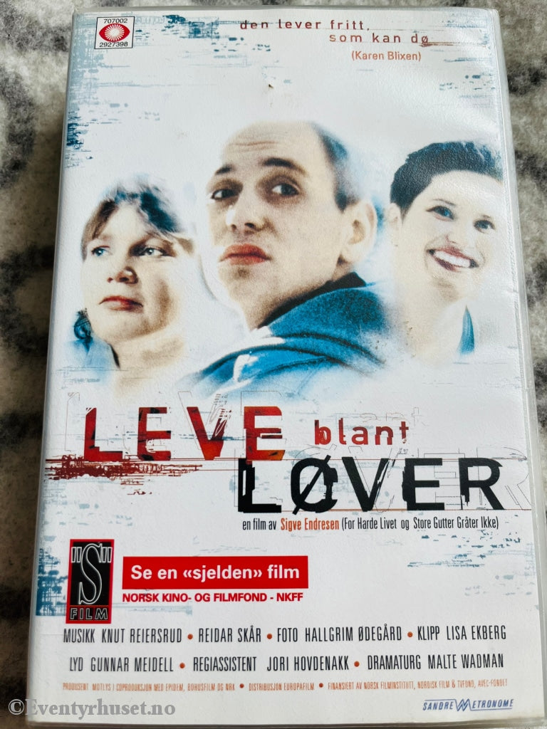Leve Blant Løver. 1998. Vhs. Vhs