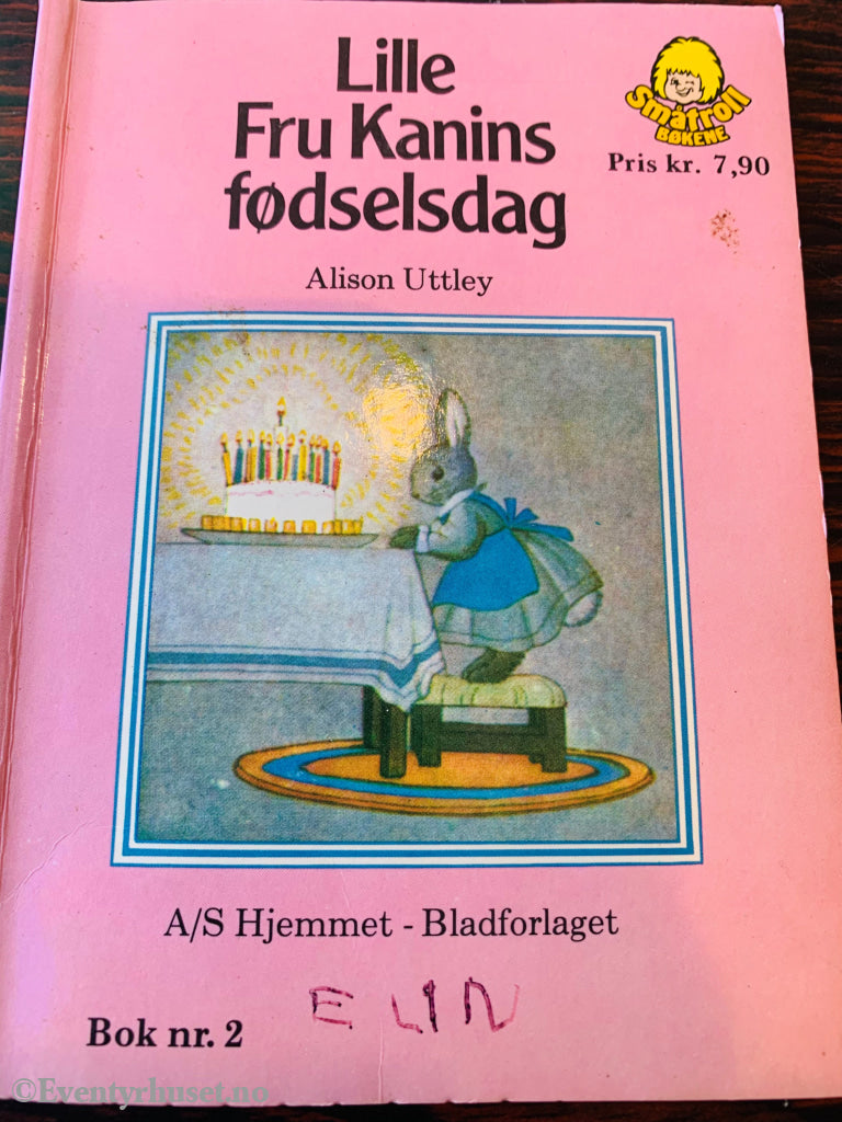 Lille Fru Kanins Fødselsdag. 1978. Småtroll Bøkene. Fortelling