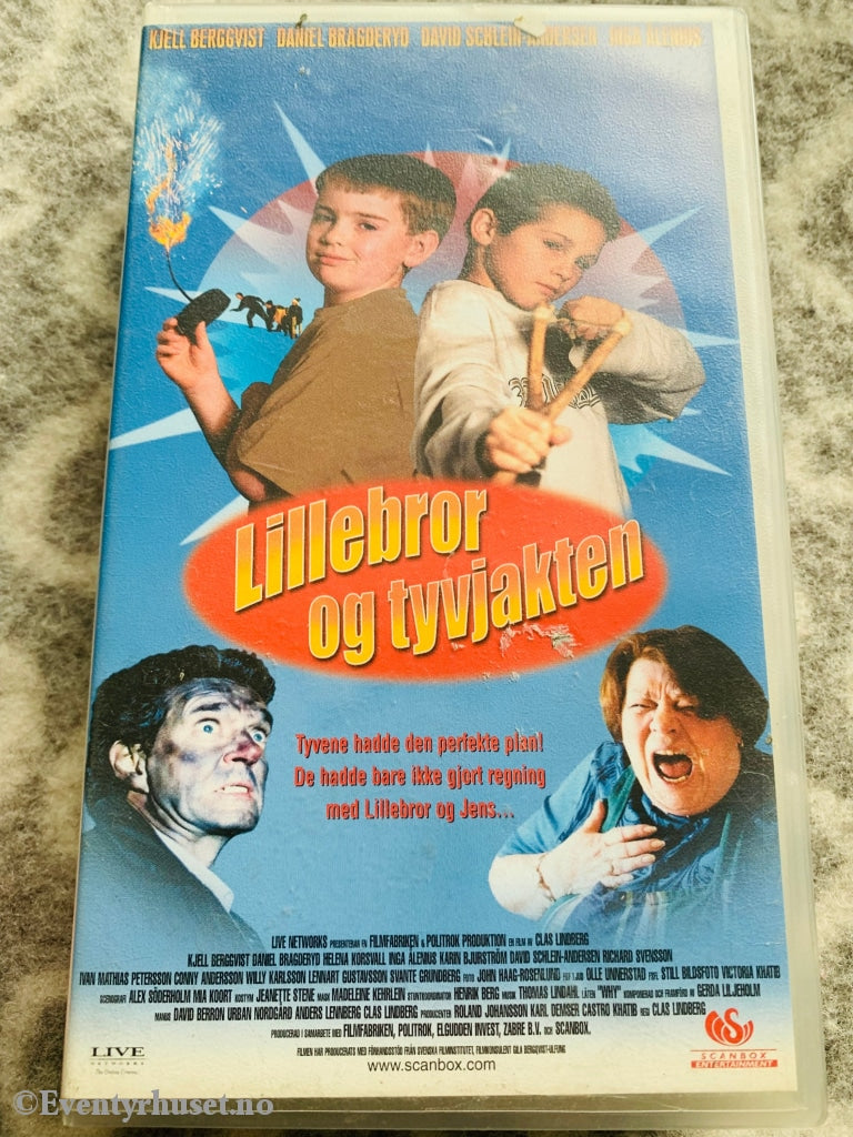 Lillebror Og Tyvjakten. 2003. Vhs. Vhs