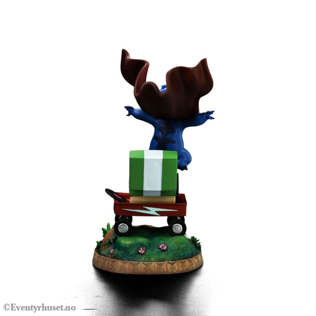 Lilo & Stitch Art Scale Statue 1/10 Stitch Laundry 19 cm Collectibles