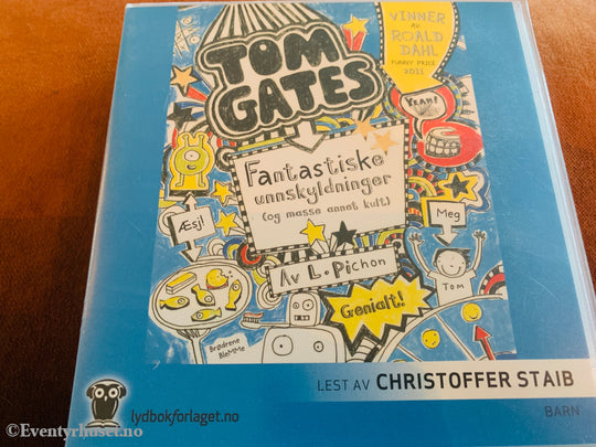 Liz Pichon. Tom Gates: Fantastiske unnskyldninger (og masse annet kult). 2012. Lydbok på CD.